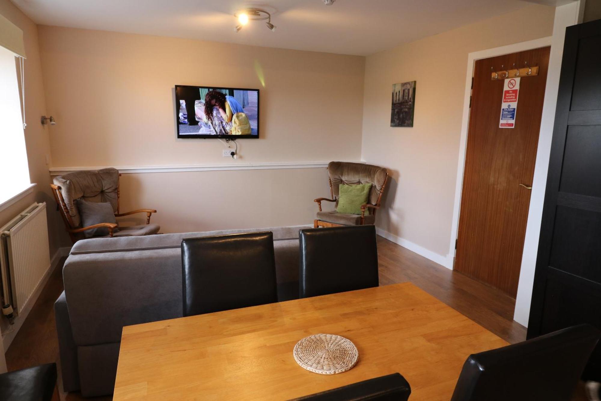Blairmains Guest House Kirk of Shotts Extérieur photo